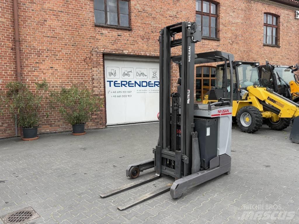 Nissan ULS 120 Reach truck