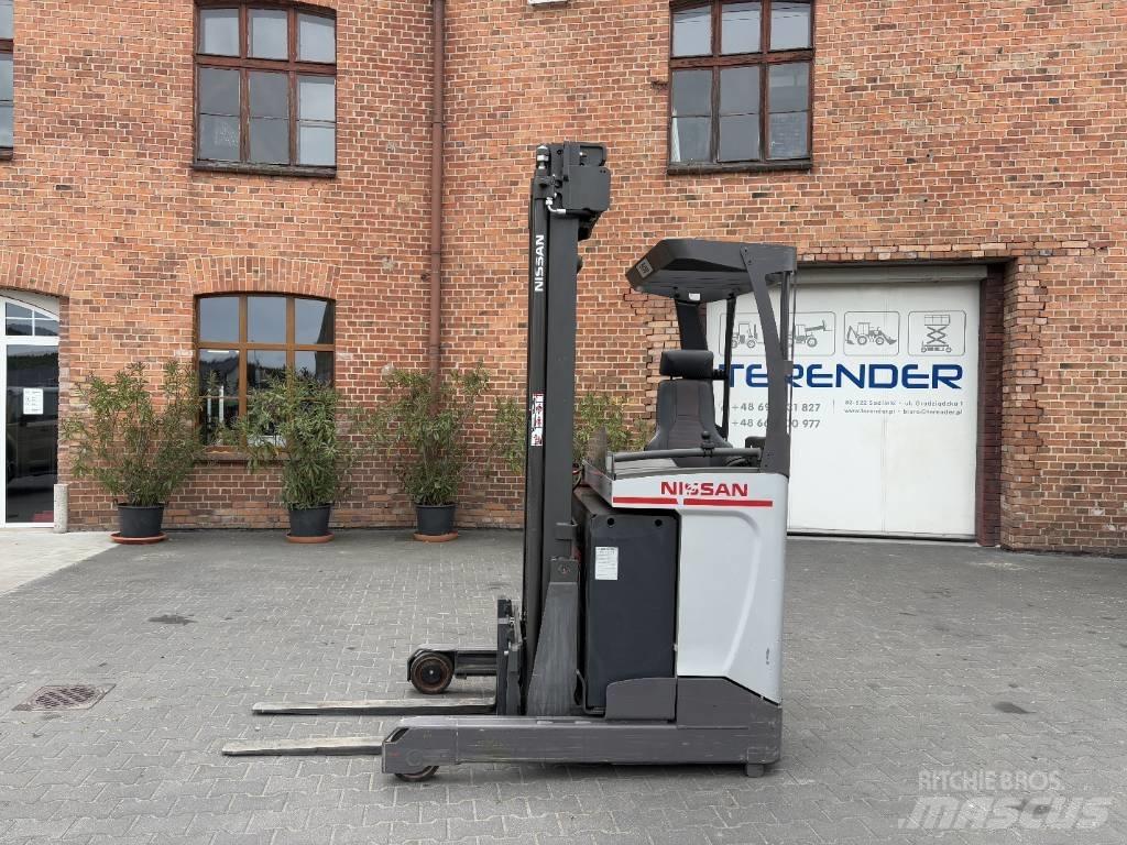 Nissan ULS 120 Reach truck