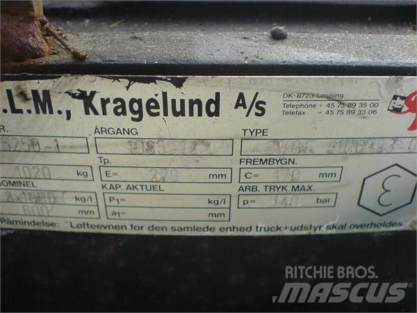 Elm 2HGF3016-0 Bale clamps