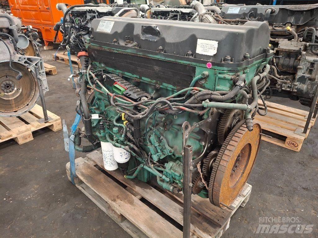 Volvo D11C370 Engines