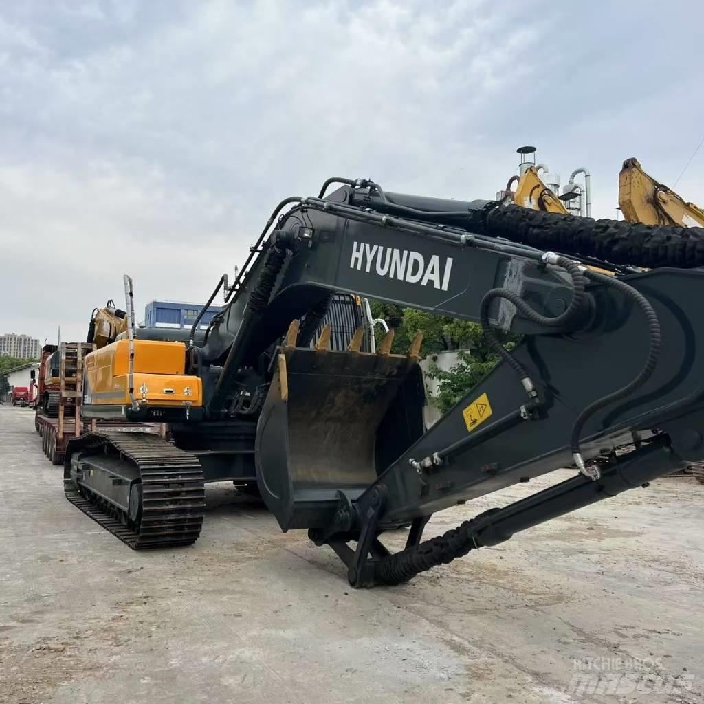 Hyundai R305LC-9T Crawler excavators