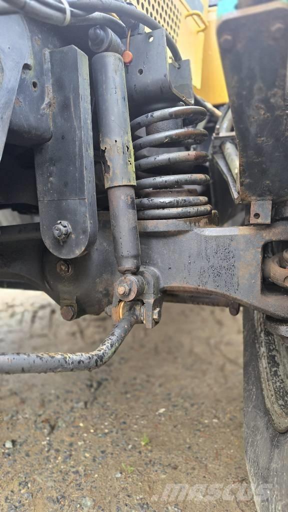 JCB Fastrac 155 Tractors