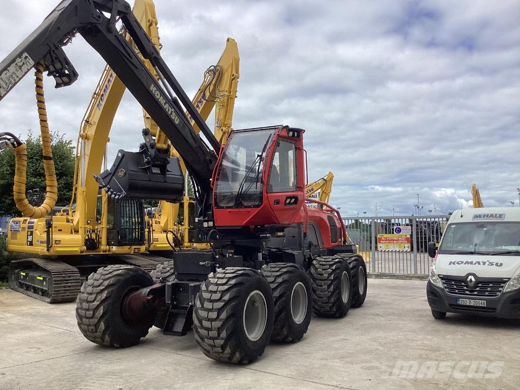 Komatsu 931 XC Harvesters