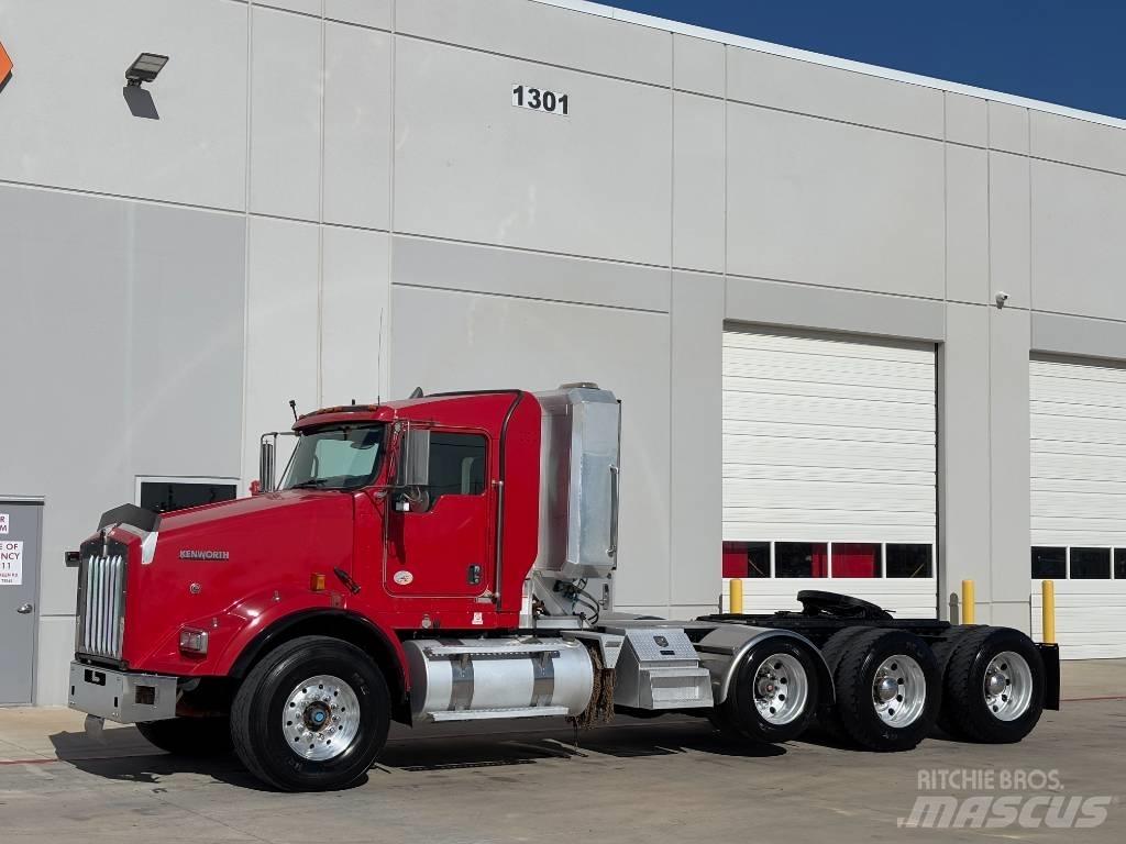 Kenworth T 800 Prime Movers