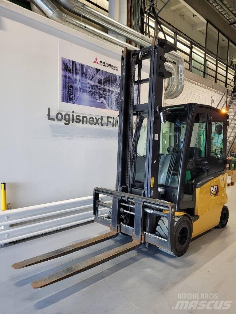 CAT EP35N Electric forklift trucks