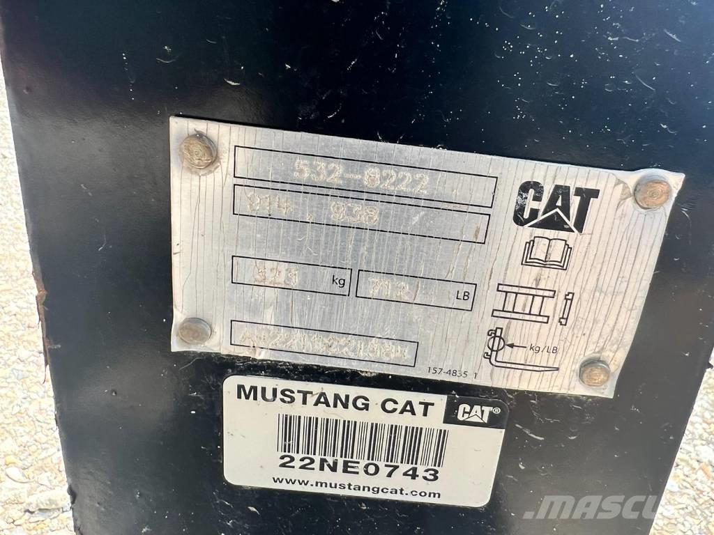 CAT Forks Wheel loaders