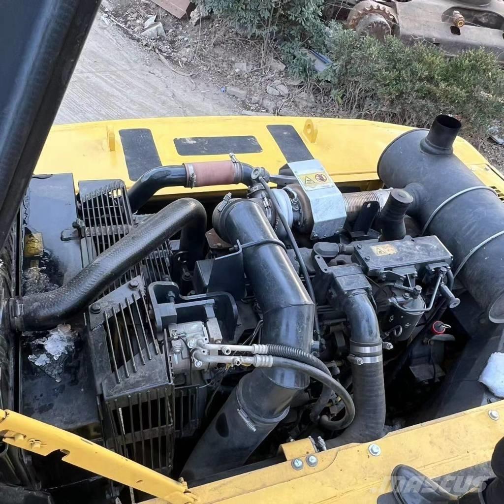 Komatsu PC 360-7 Crawler excavators