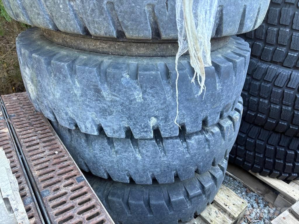 Hitachi ZX 140 W-5B Wheeled excavators