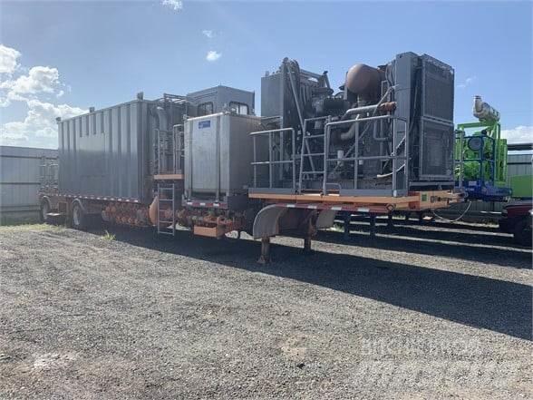 Heil  Low loader-semi-trailers