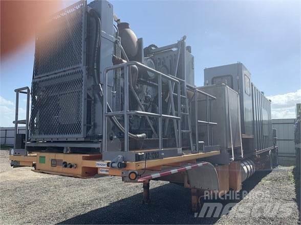 Heil  Low loader-semi-trailers