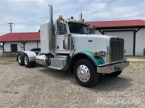 Peterbilt 367 Prime Movers