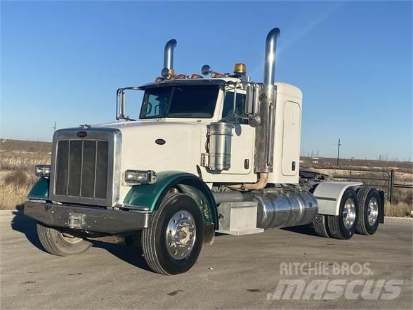 Peterbilt 367 Prime Movers