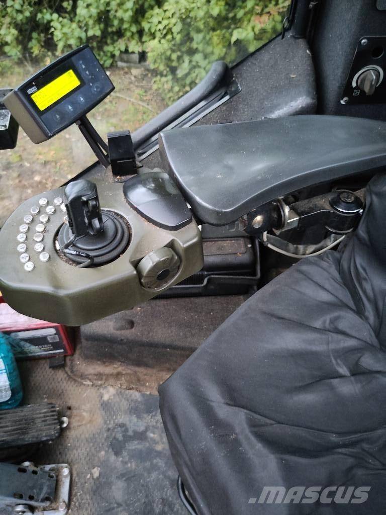 Logset H 8 Harvesters