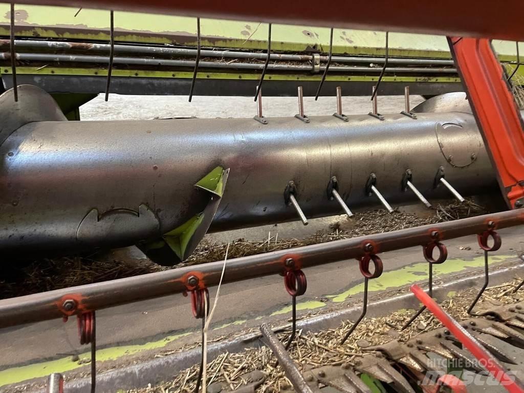 CLAAS LEXION 580 Combine harvesters