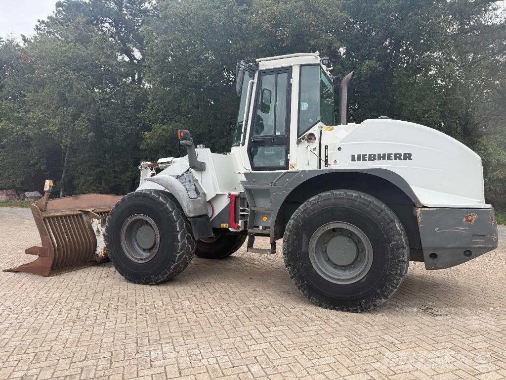 Liebherr L 538 Wheel loaders