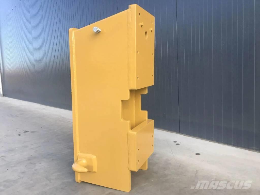 CAT 160M Other components