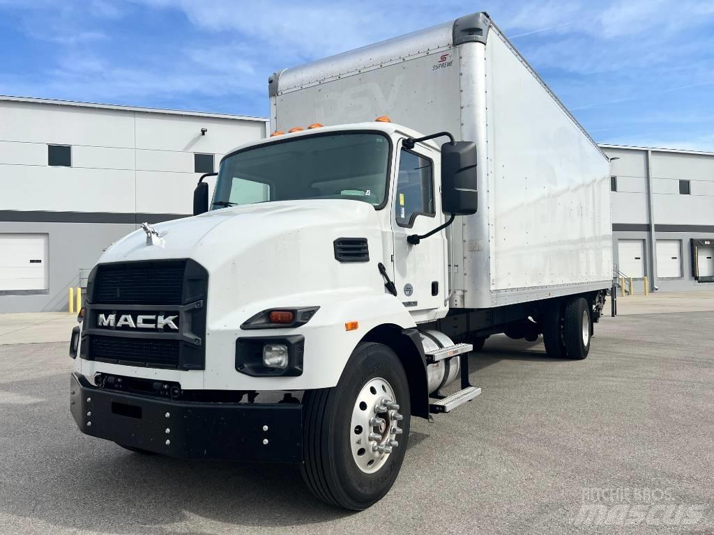 Mack MD 6 Box trucks