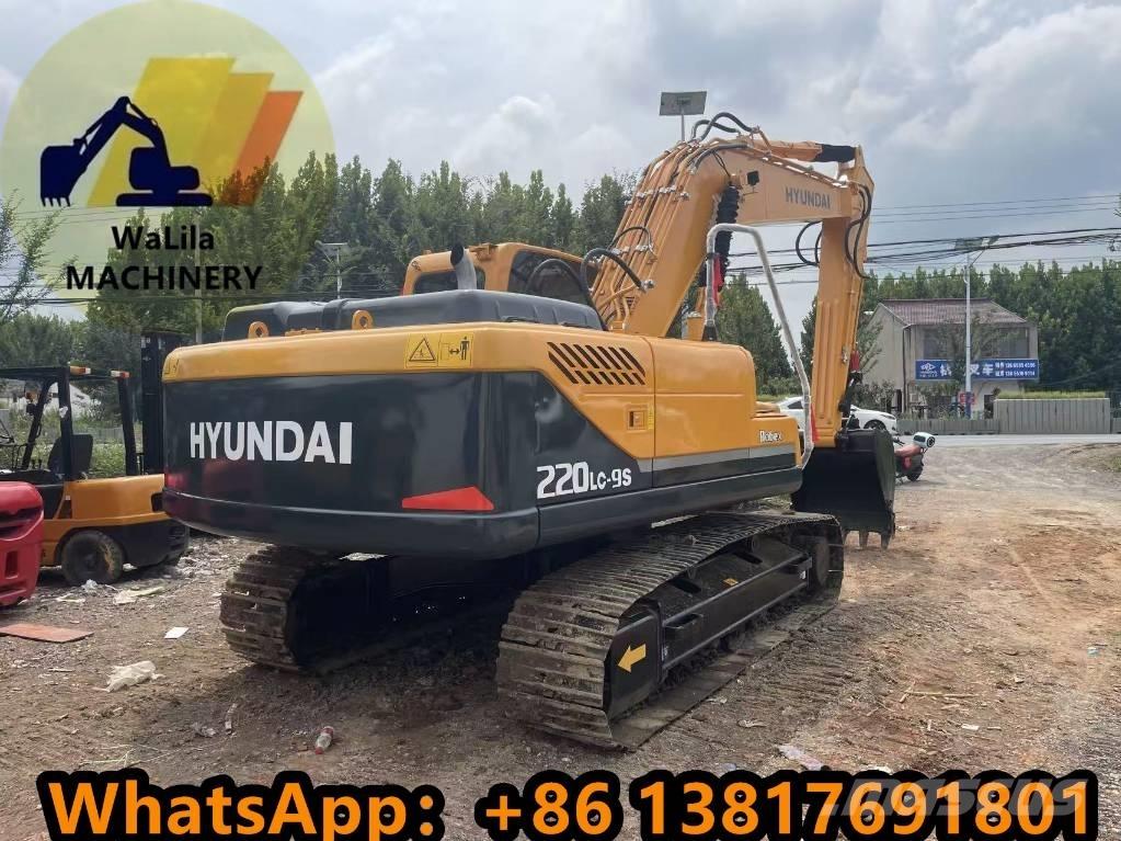 Hyundai R220 Mini excavators  7t - 12t