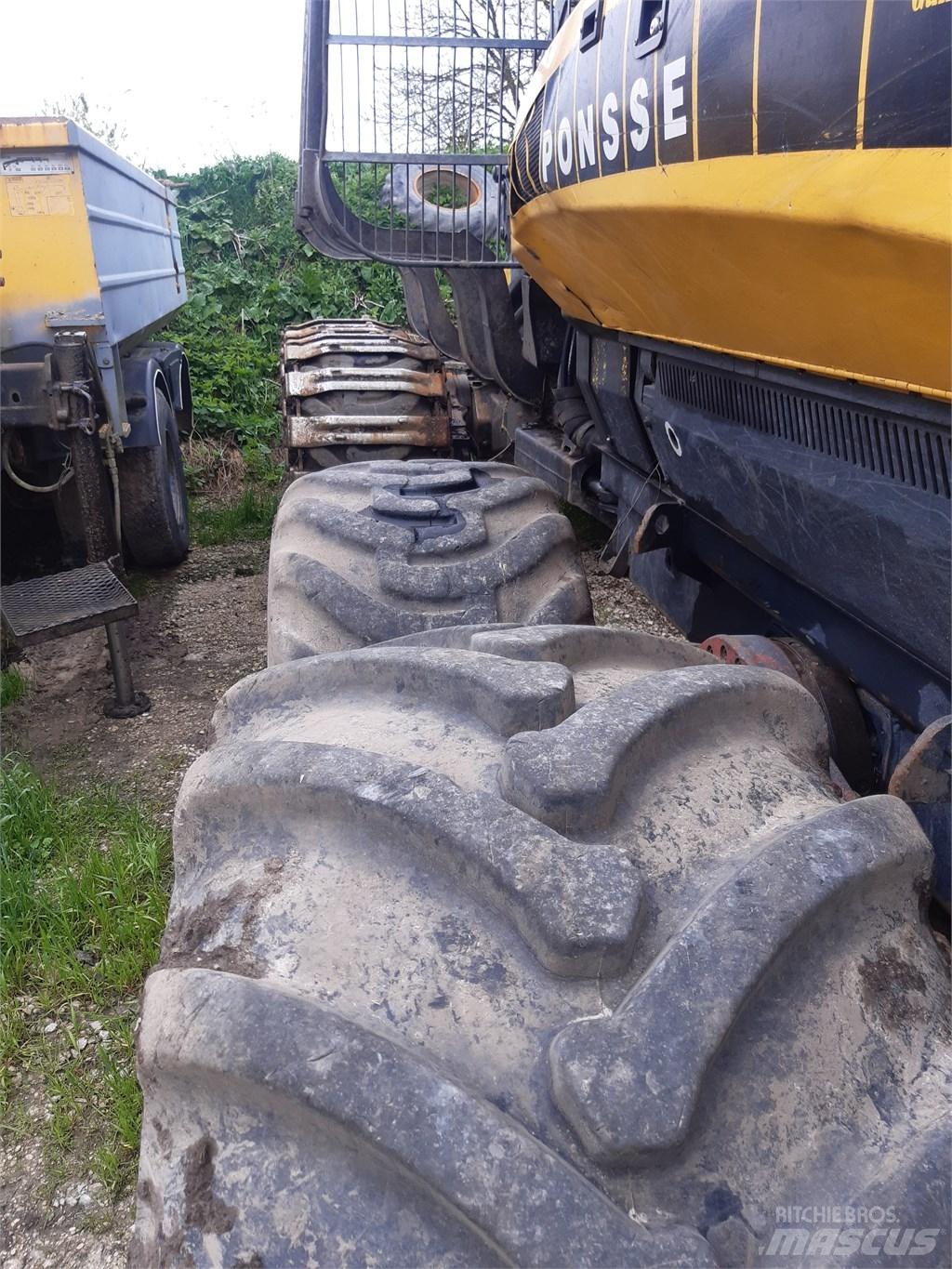 Ponsse Wisent 8W Forwarders