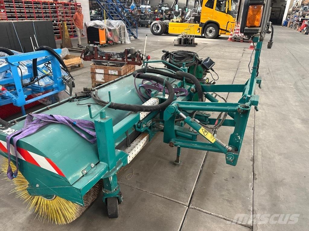 Burtec BB 235/80 S Brushes