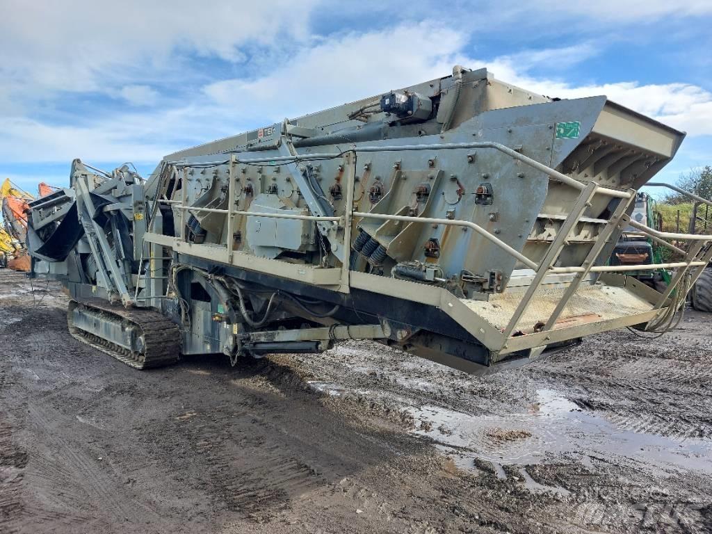Terex M2100-3 Screeners