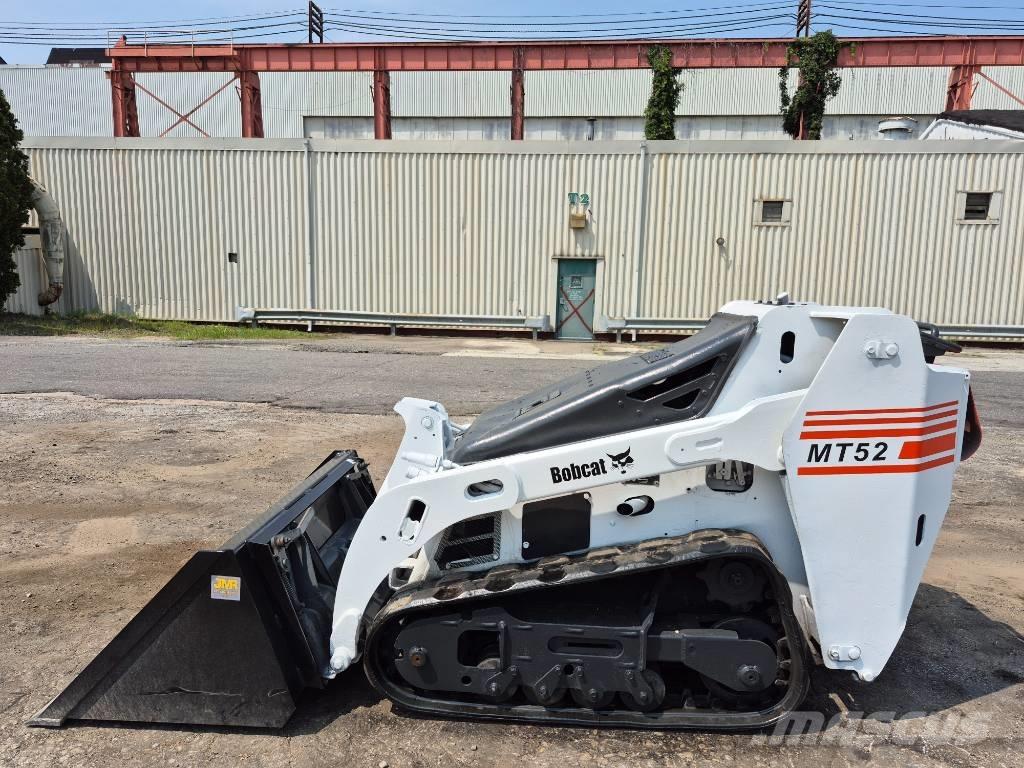 Bobcat MT 52 Skid steer loaders