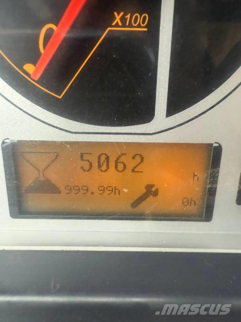 Manitou MT 1436 R Telescopic handlers