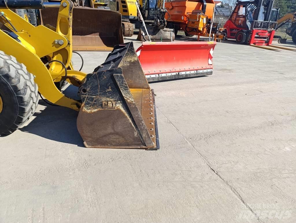 CAT 907 H 2 Wheel loaders