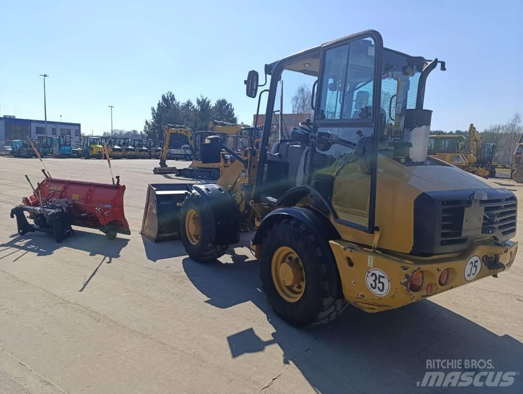 CAT 907 H 2 Wheel loaders