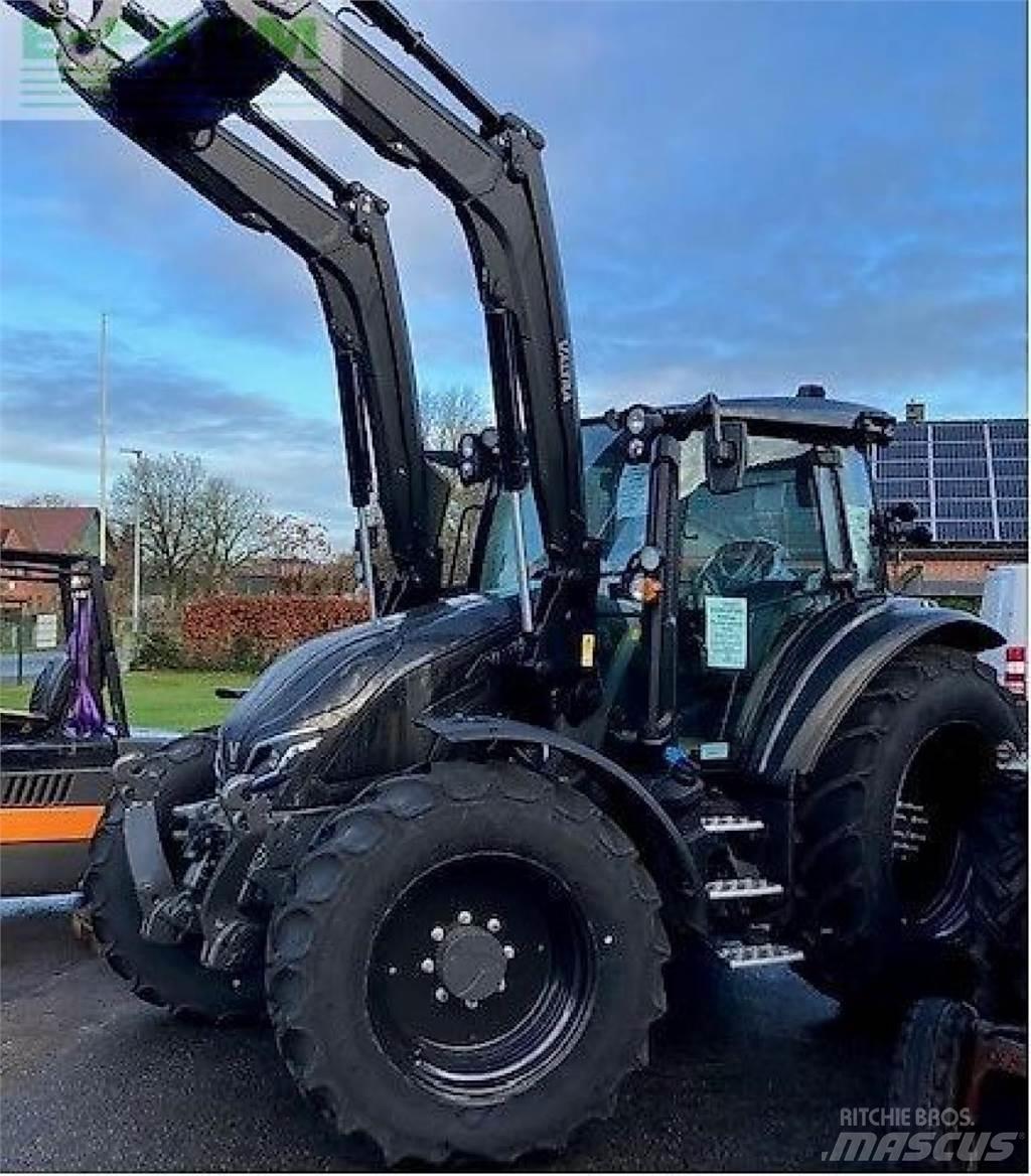 Valtra g135a Tractors