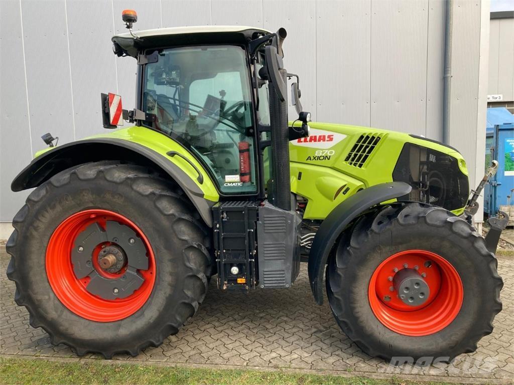 CLAAS Axion 870 Tractors