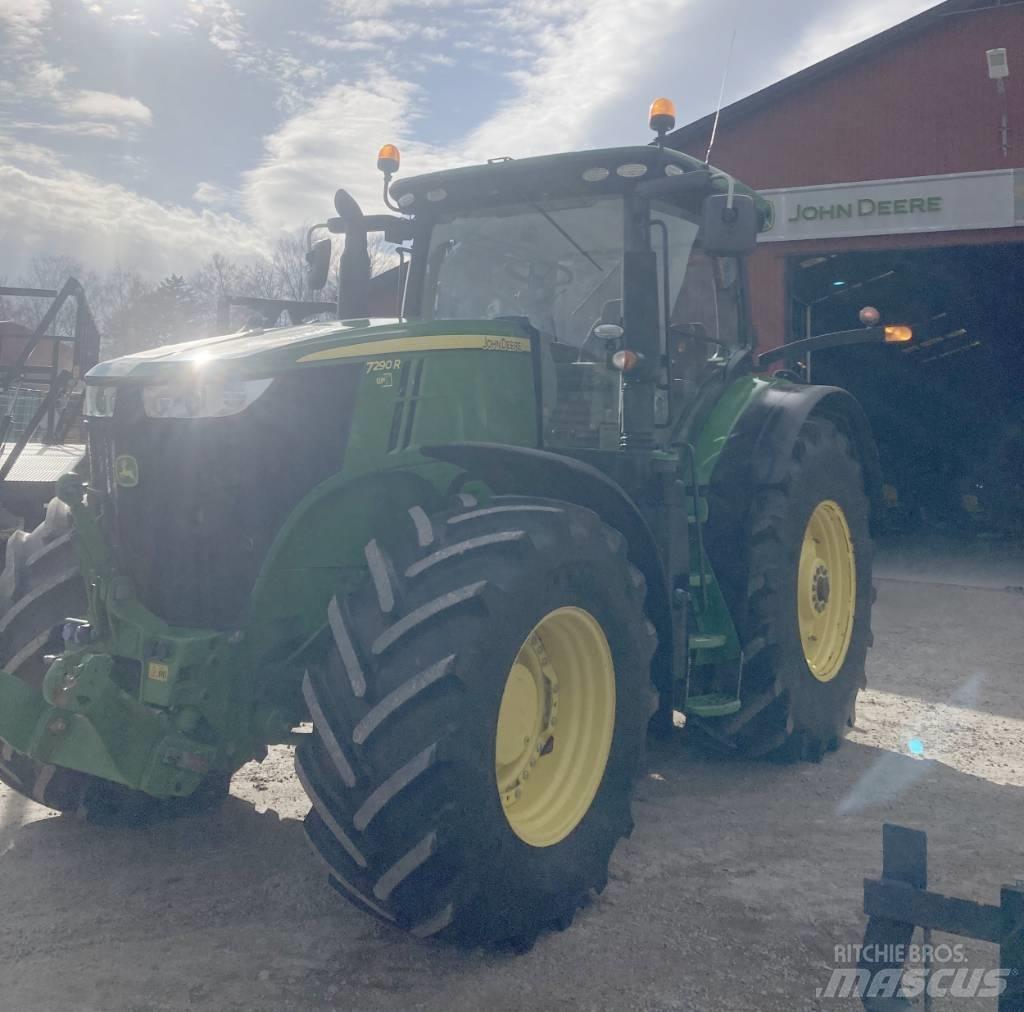 John Deere 7290R AP Tractors