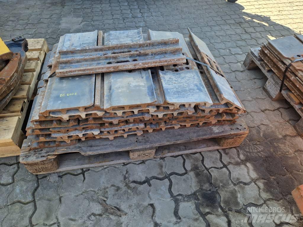 Volvo EC 200 Tracks, chains and undercarriage