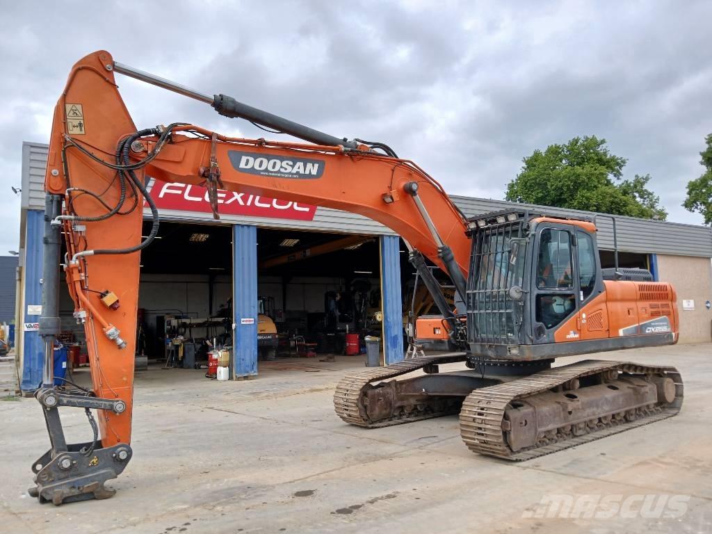 Doosan DX 255 LC Crawler excavators