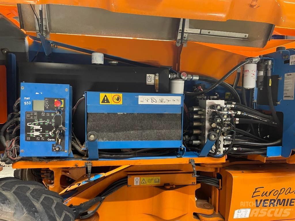 Genie Z 135/70 Articulated boom lifts