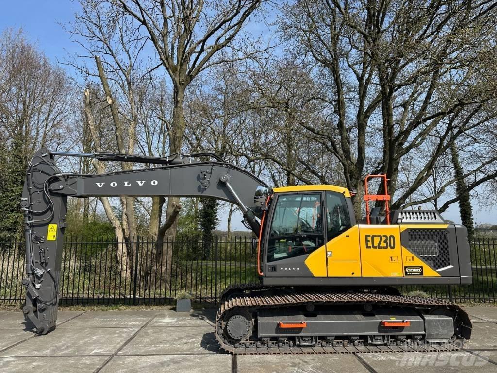 Volvo EC 230FL Crawler excavators