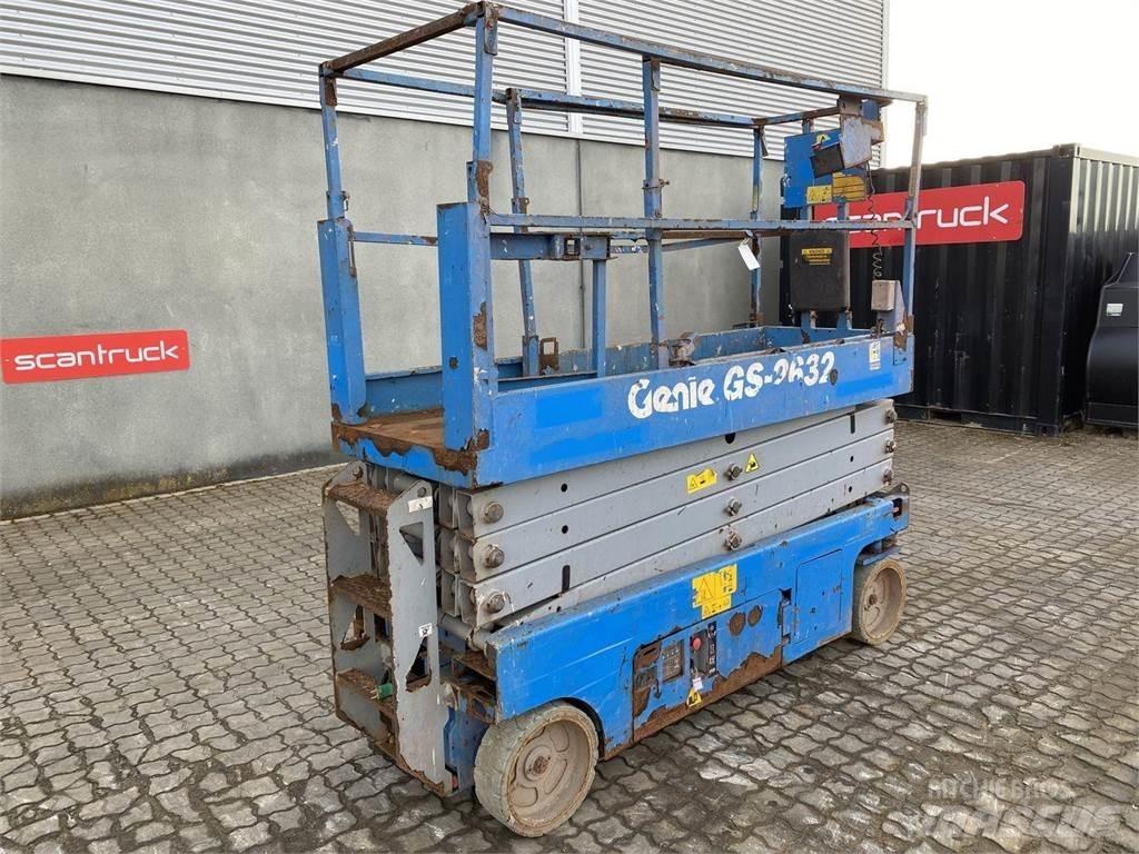 Genie GS2632 Scissor lifts