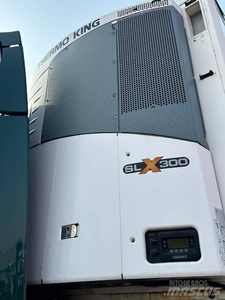 Nopa SL 240  11600 Temperature controlled semi-trailers