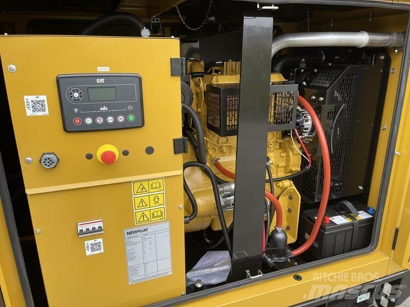 CAT DE 33 E 0 Diesel Generators