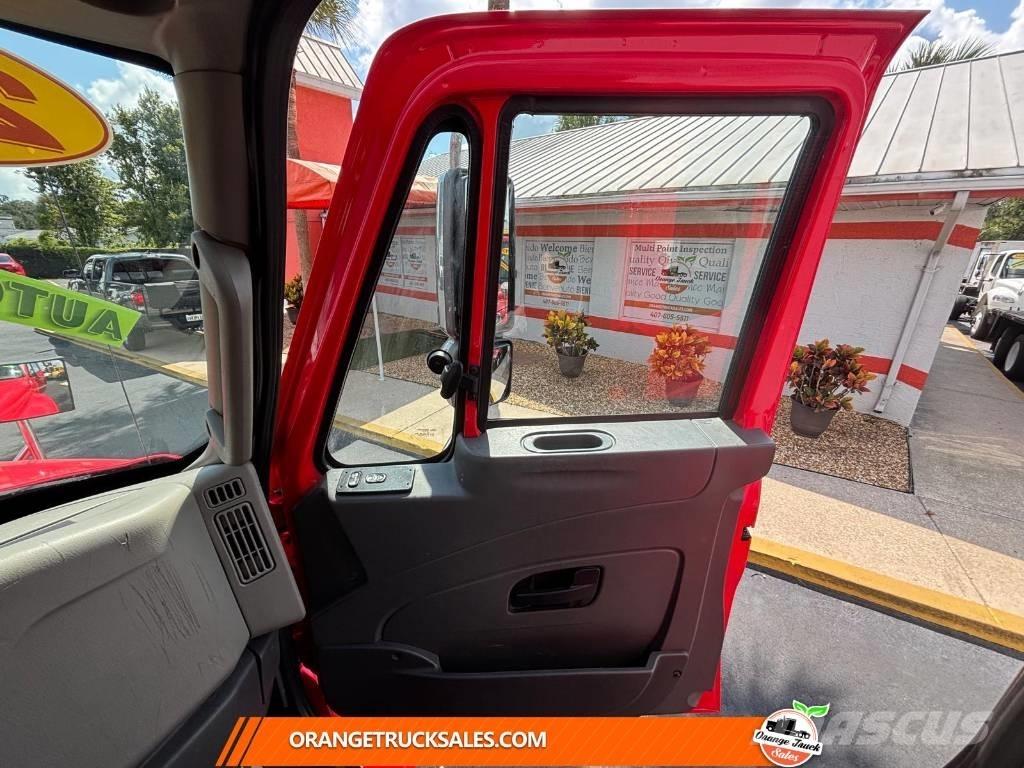 International 4300 Box trucks