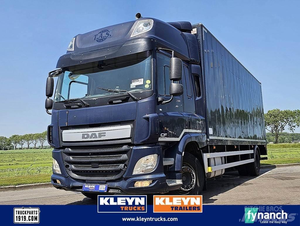 DAF CF 260 Curtain sider trucks