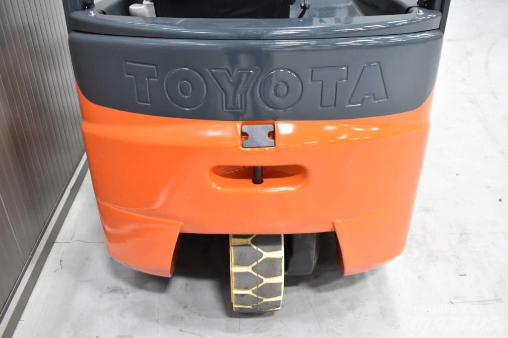 Toyota 7FBEST15 Electric forklift trucks