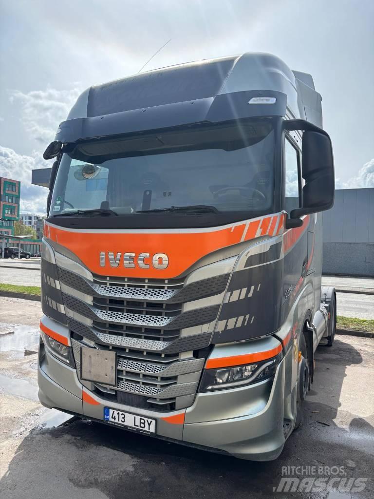 Iveco S-Way 460 LNG Prime Movers