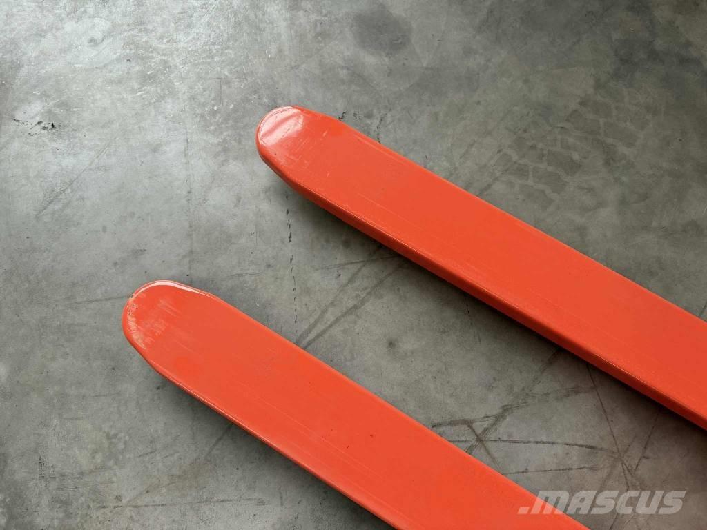 Toyota HHM 100 Hand pallet truck