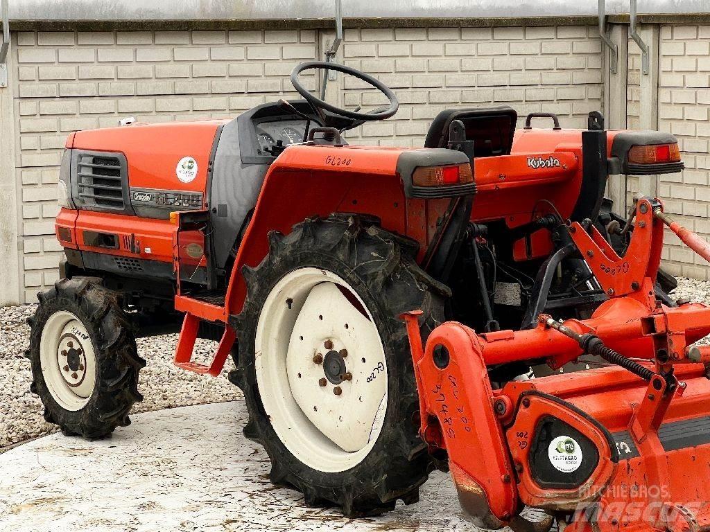 Kubota GL200 Tractors