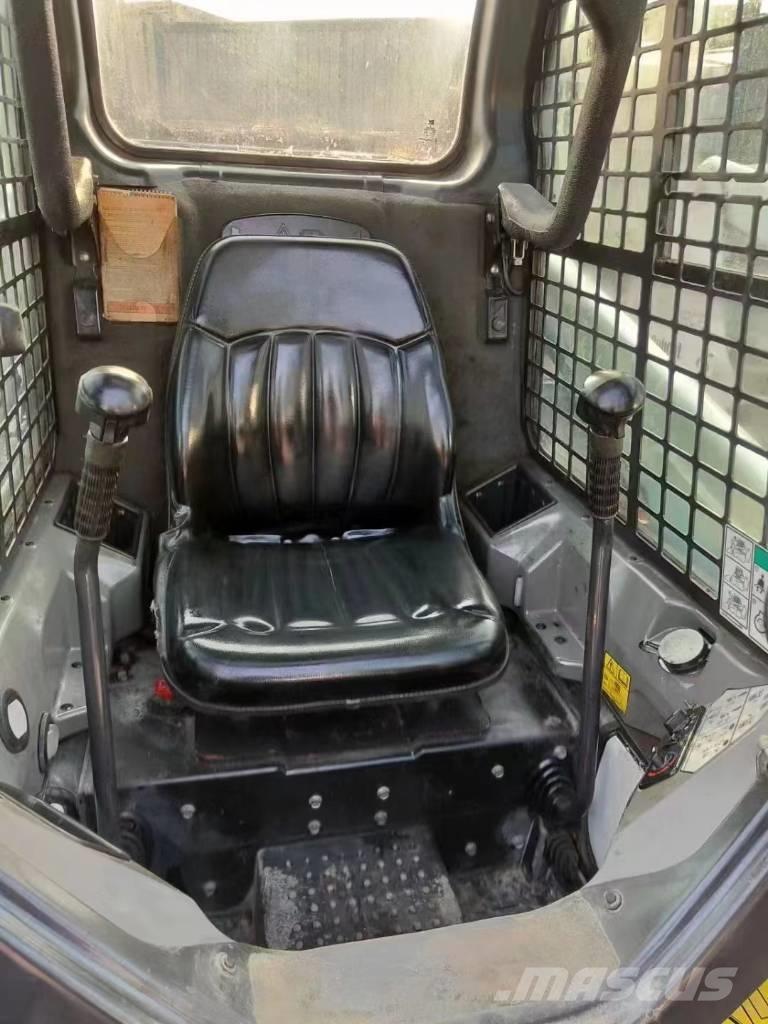 Bobcat S 450 Skid steer loaders