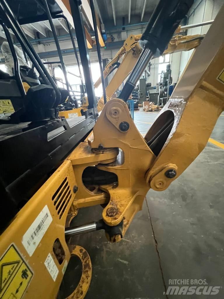 CAT 302 CR Mini excavators < 7t (Mini diggers)