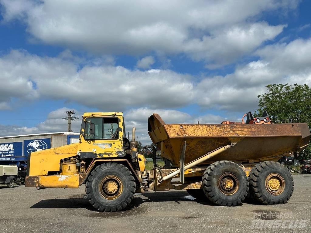 CAT D 300 E Articulated Haulers