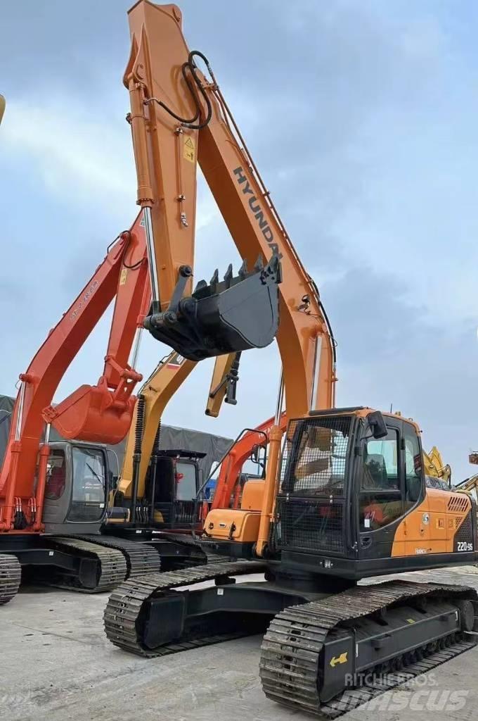 Hyundai 220-9 Crawler excavators