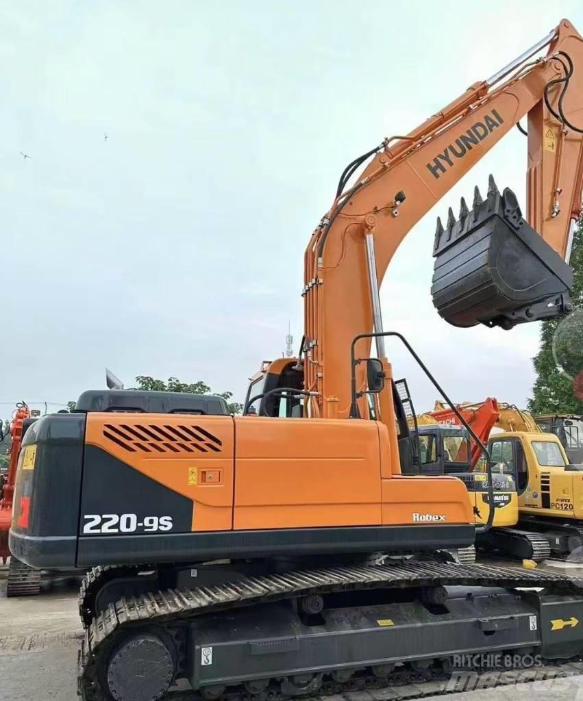 Hyundai 220-9 Crawler excavators